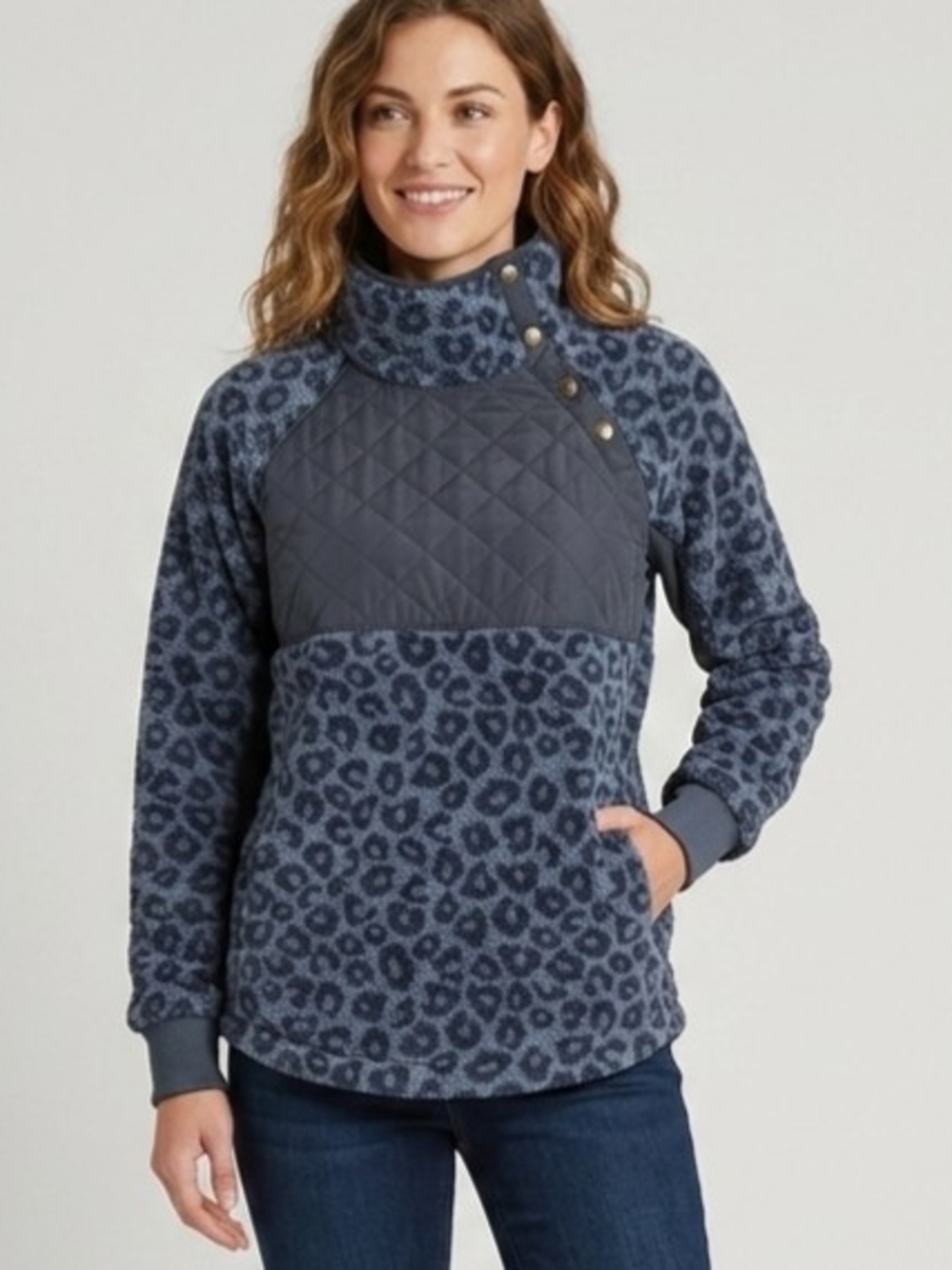 Abercrombie & Fitch Grey Quilted Panel Leopard Pullover Size XS